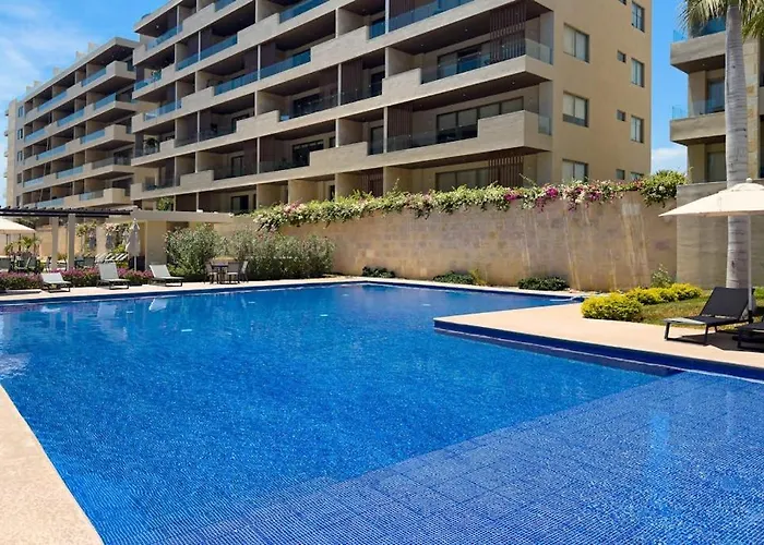 Bright Coastal With Ocean-view Balcony, Gym, Pools, Bbq & Kid's Park Ferienhaus *