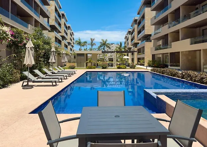 Bright Coastal With Ocean-view Balcony, Gym, Pools, Bbq & Kid's Park Cabo San Lucas